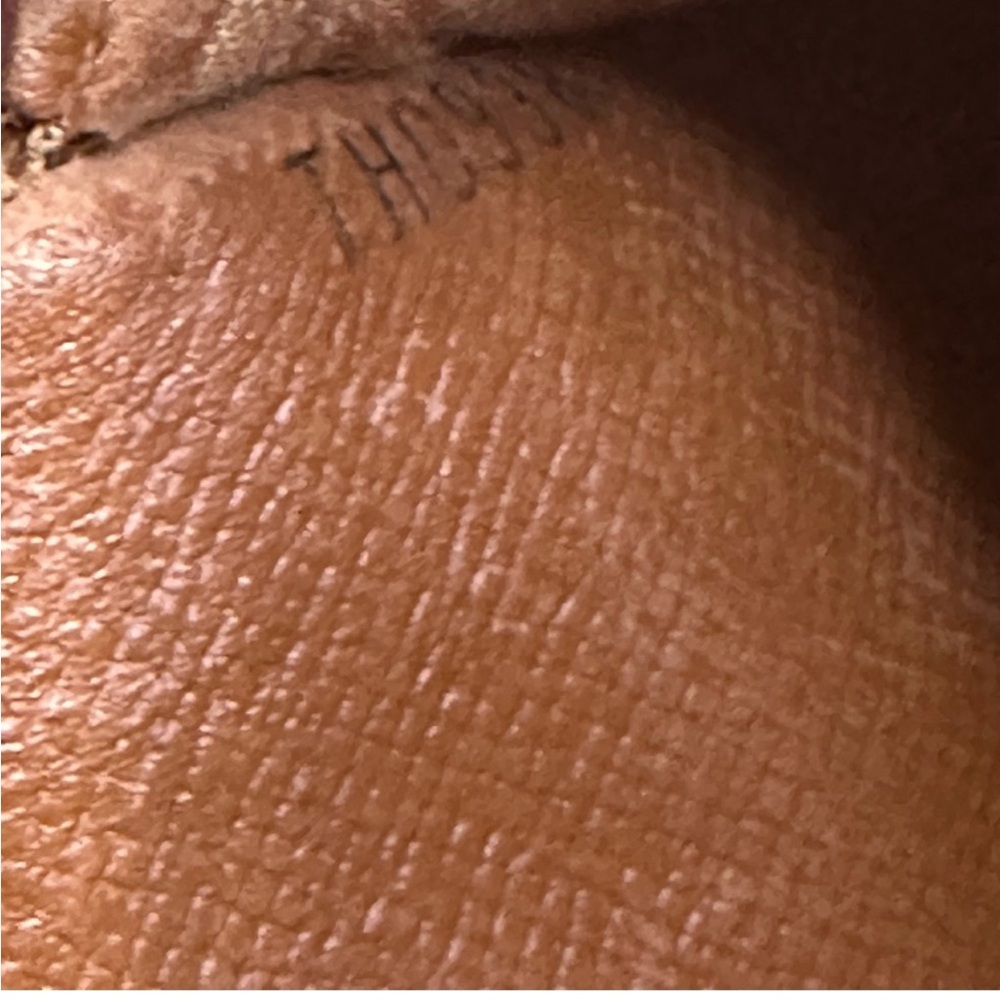 Lv Monogram - image 3